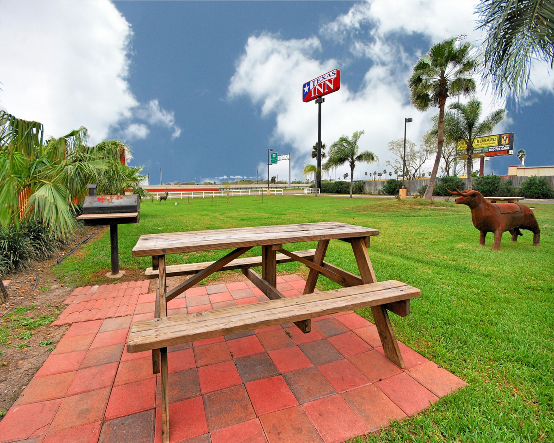 Texas Inn Harlingen Photo Gallery